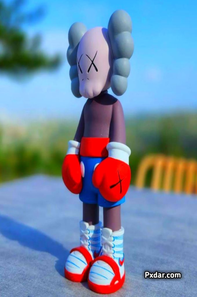 Kaws Wallpaper 4k Iphone