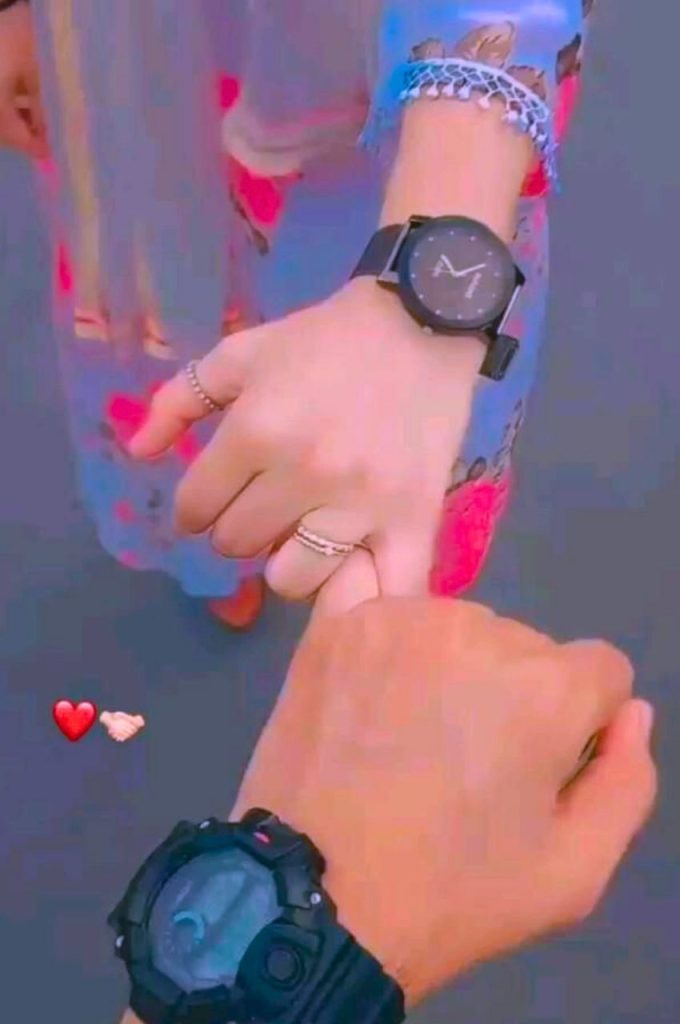 Couple Hand Wallpaper