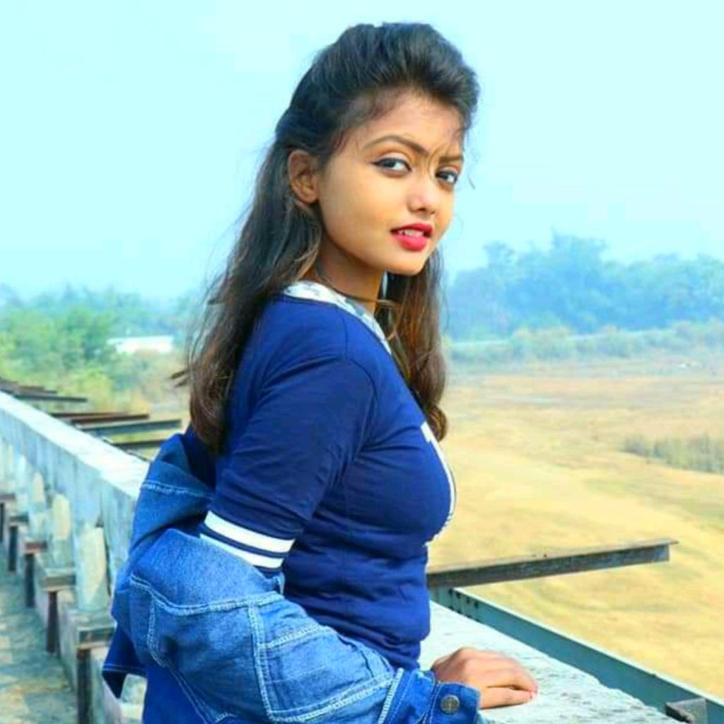 Ladki Ki Sexy Photo