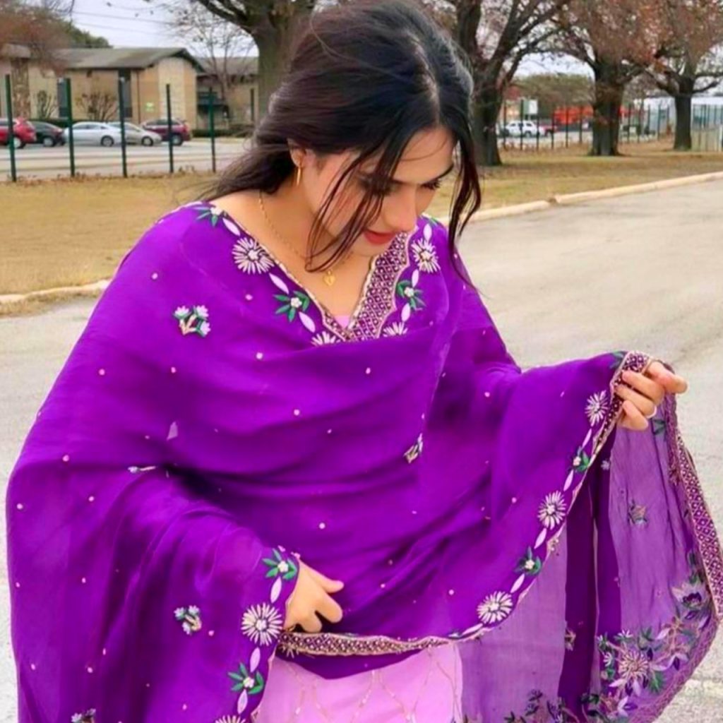 Punjabi Girl Photo